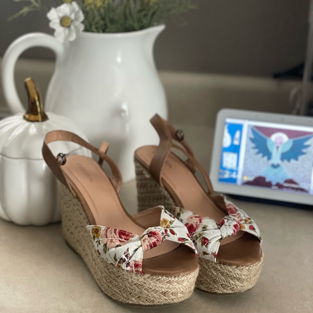 Floral Wedge Sandals